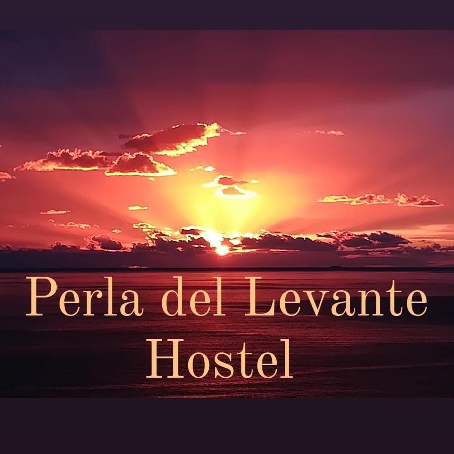 Perla Del Levante Hostel Фрамура Екстер'єр фото