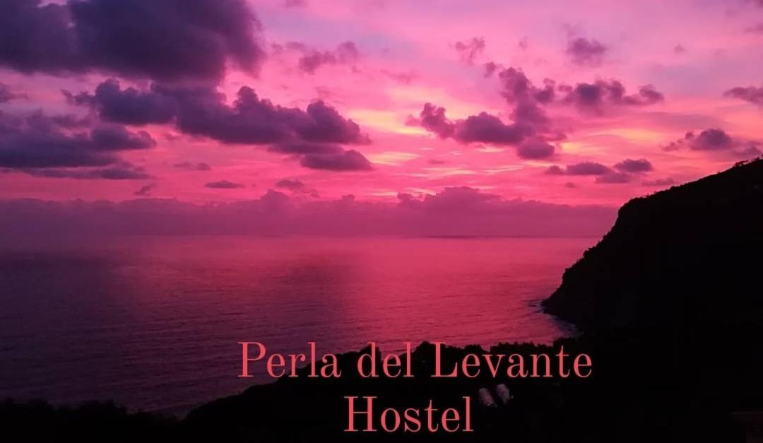 Perla Del Levante Hostel Фрамура Екстер'єр фото