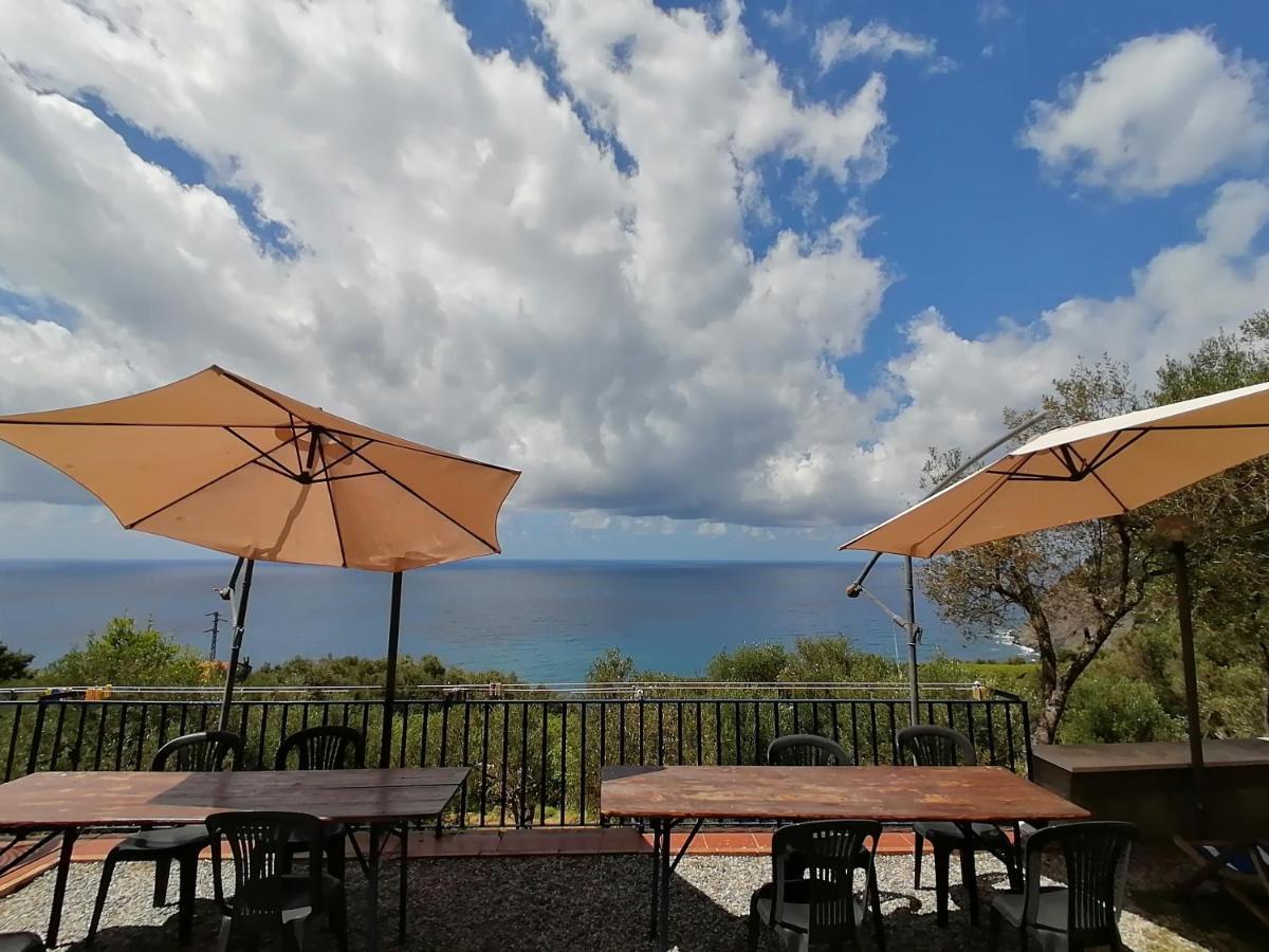 Perla Del Levante Hostel Фрамура Екстер'єр фото