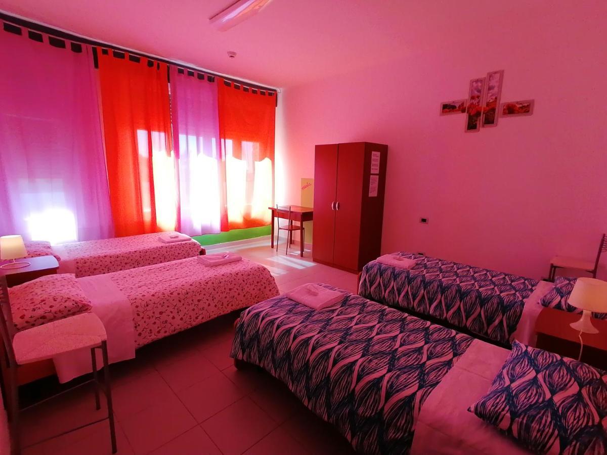 Perla Del Levante Hostel Фрамура Екстер'єр фото