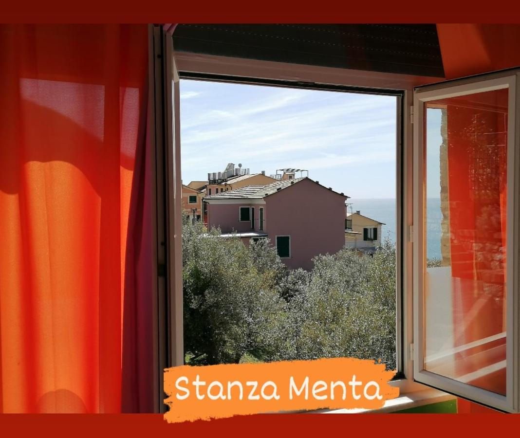 Perla Del Levante Hostel Фрамура Екстер'єр фото