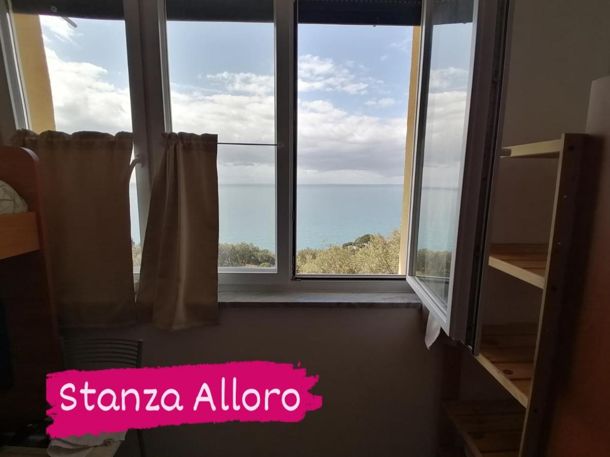 Perla Del Levante Hostel Фрамура Екстер'єр фото
