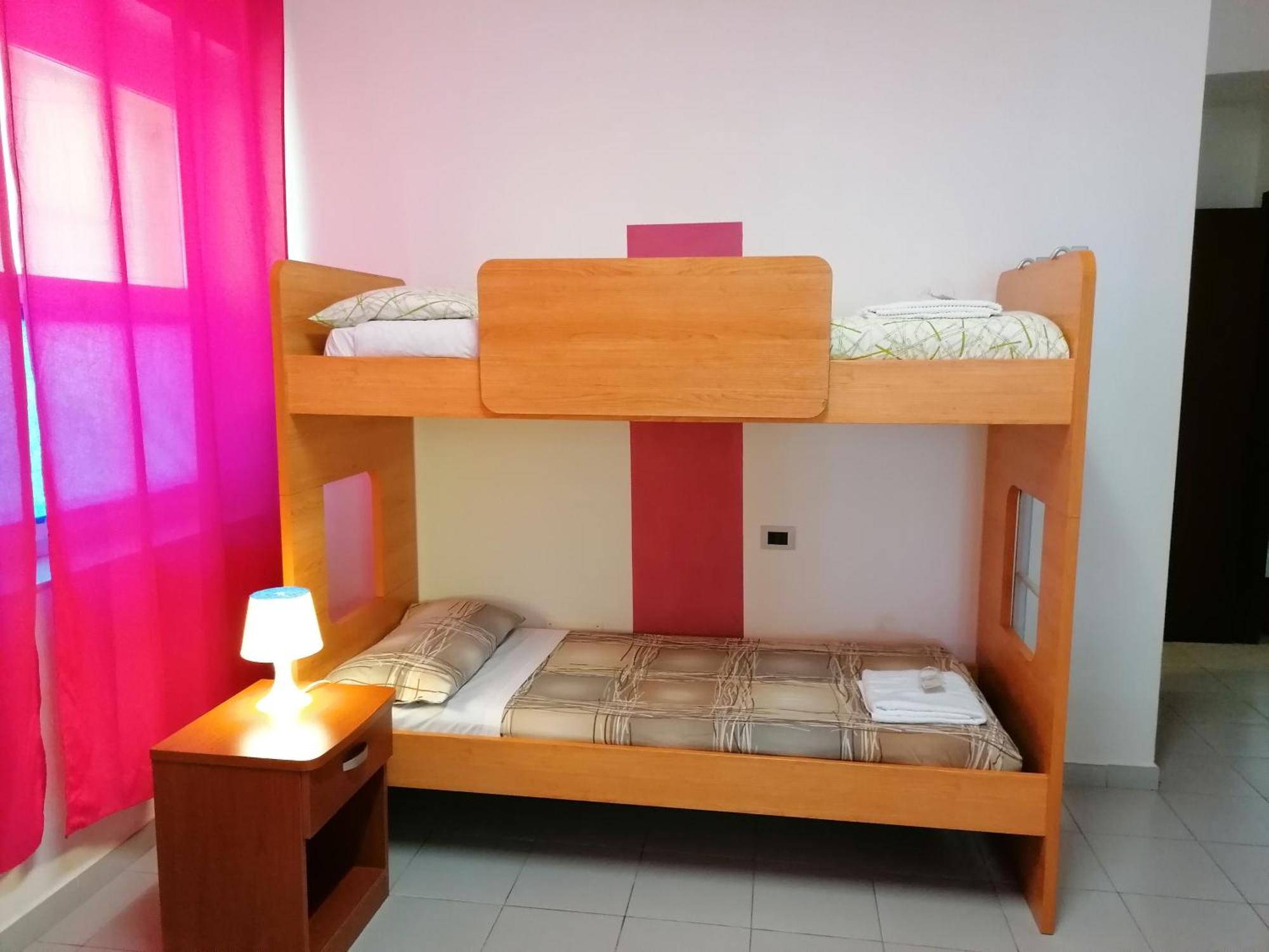 Perla Del Levante Hostel Фрамура Номер фото