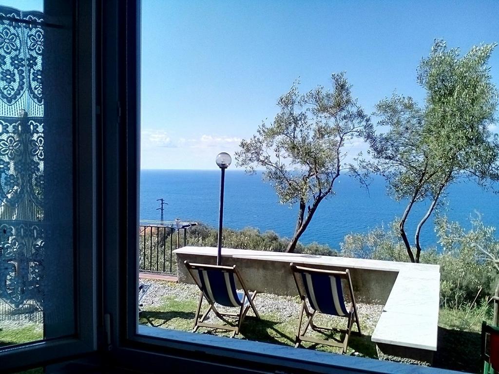 Perla Del Levante Hostel Фрамура Екстер'єр фото